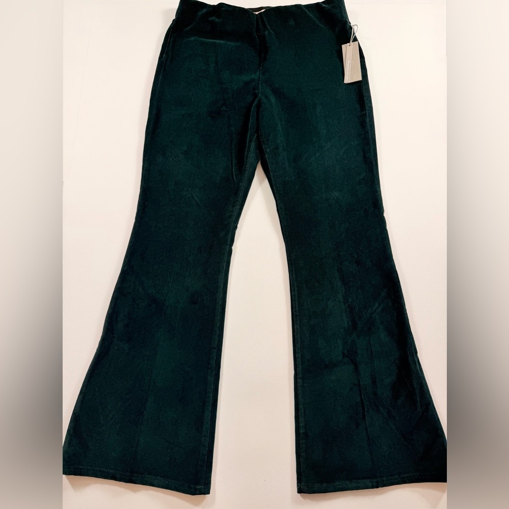 Soft Surroundings Forest Green Velvet Flare Pants – NWT – Size L Cozy Cabincore